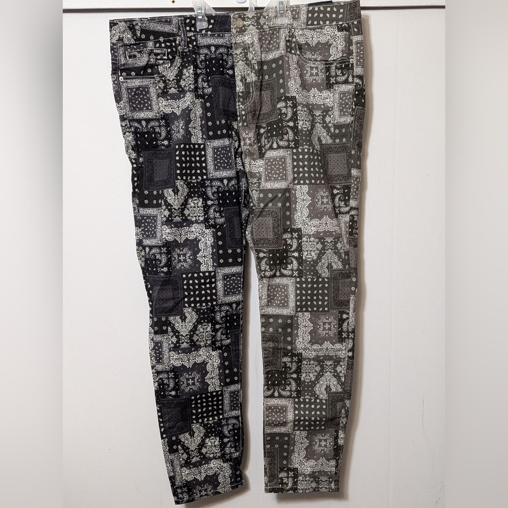 NWT Men's Embellish Black Two Tone Paisley Skinny Stretch Denim Jeans Size 42